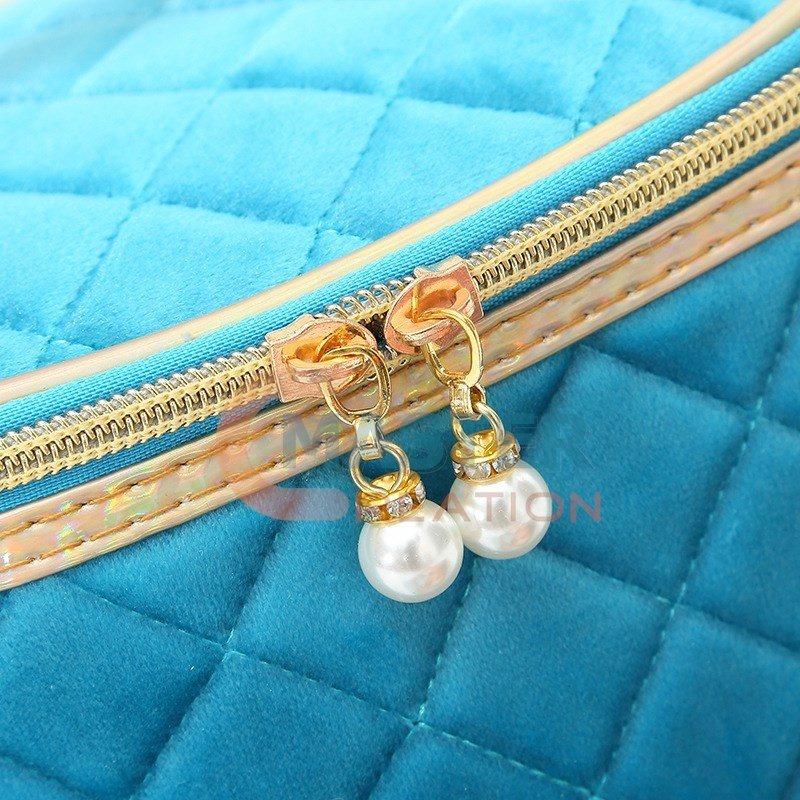 Pearl Zip Puller Bag