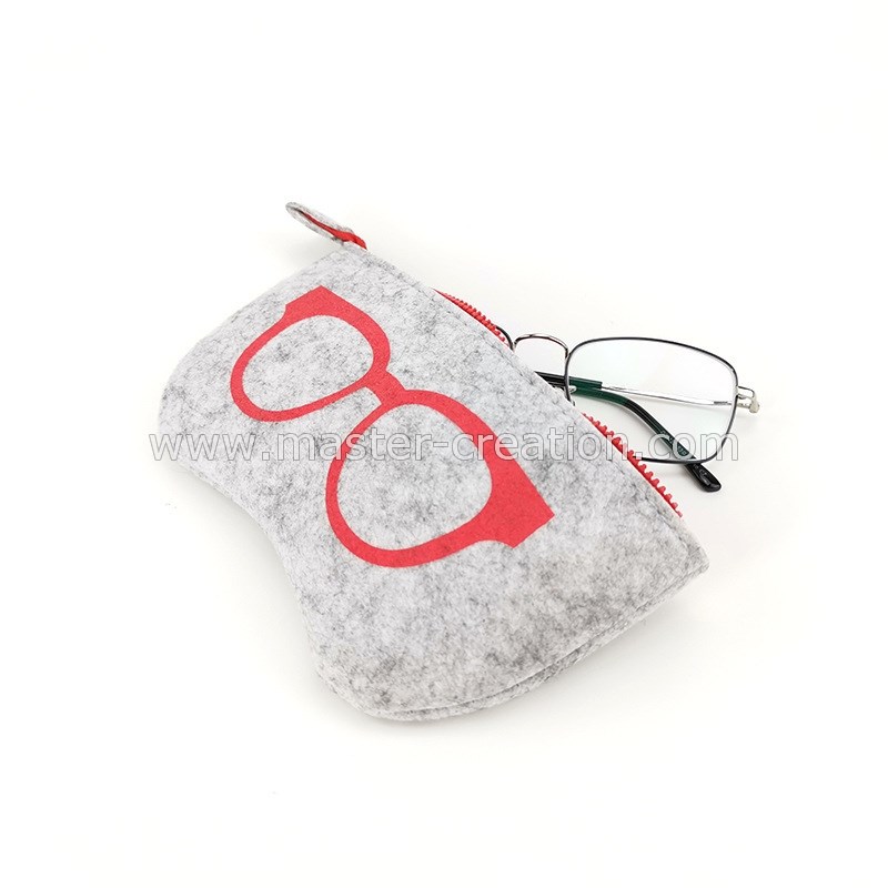 Gray Felt Glasses Bag