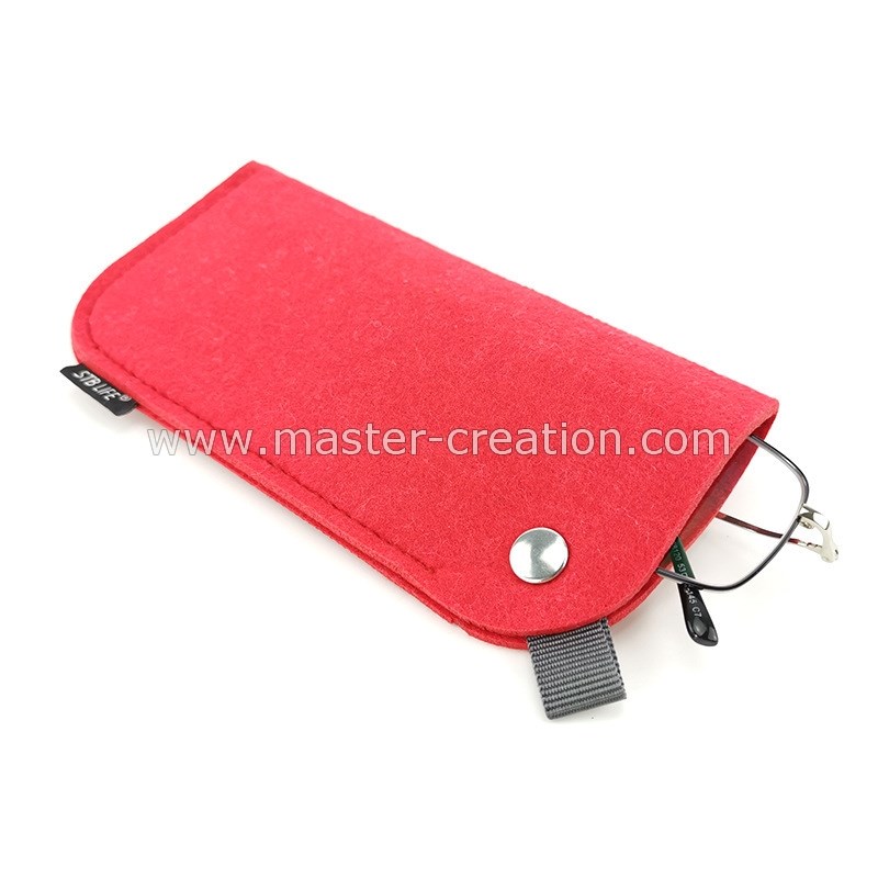 Red Sunglasses Bag