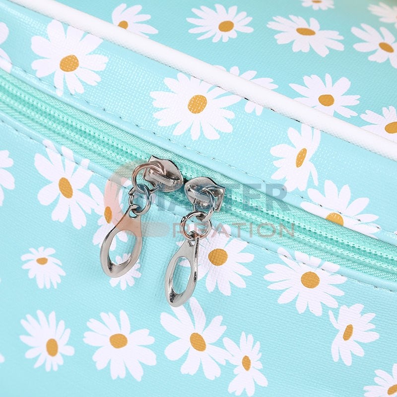 Large Capacity Toiletry Bag