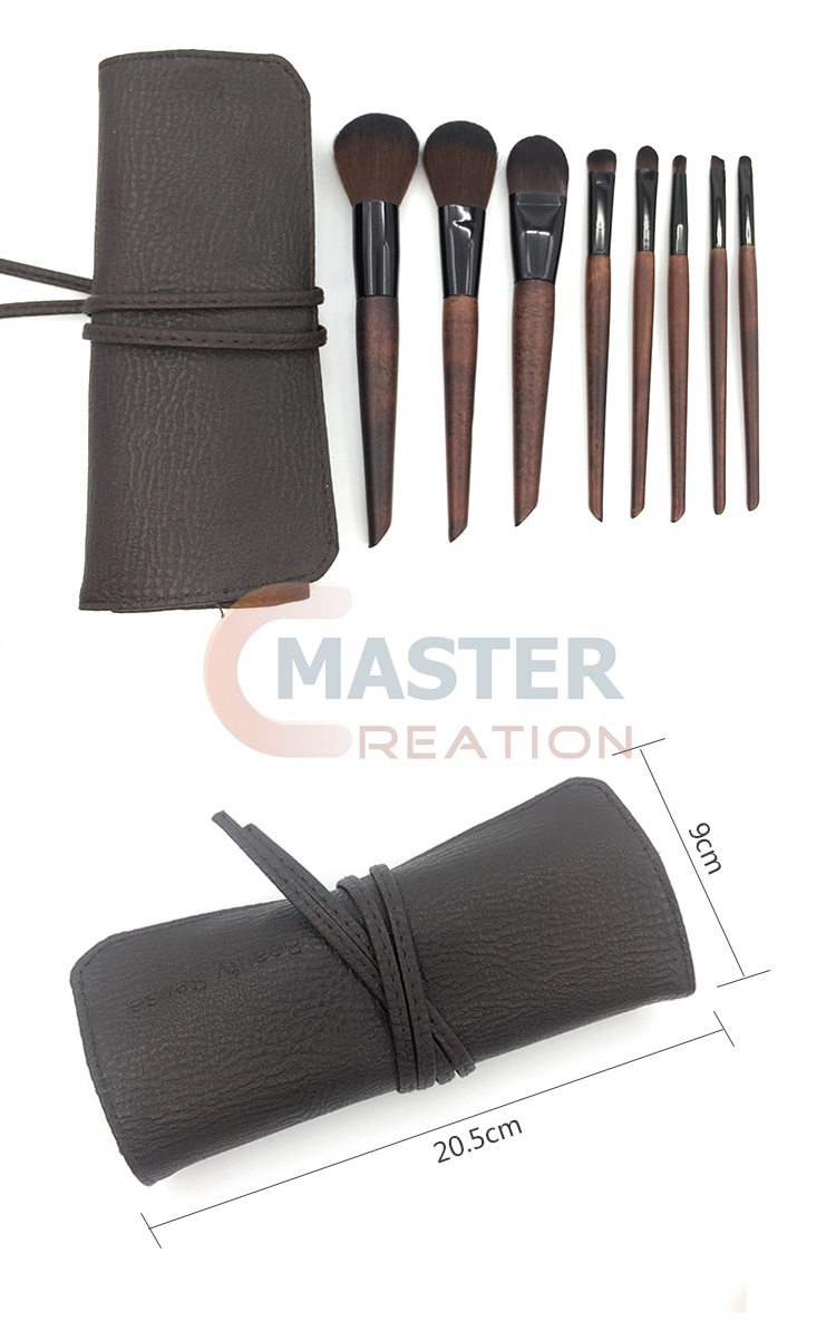 Medium Eyeshadow Brush