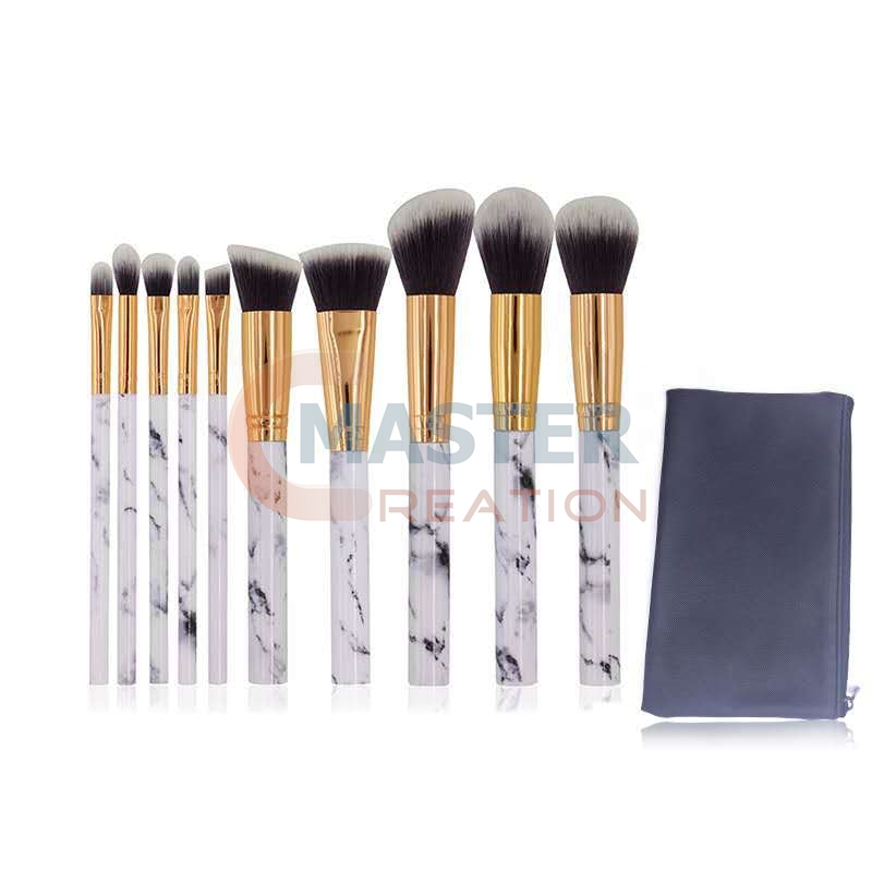Color Cosmetic Brush