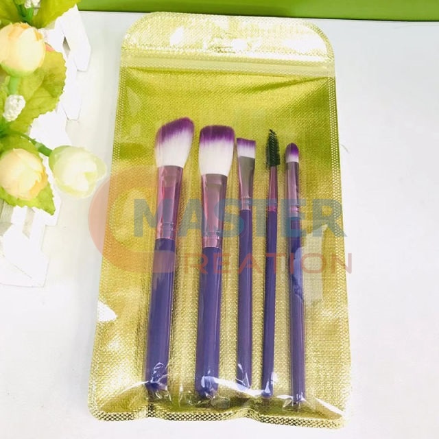 Packing of Brushes