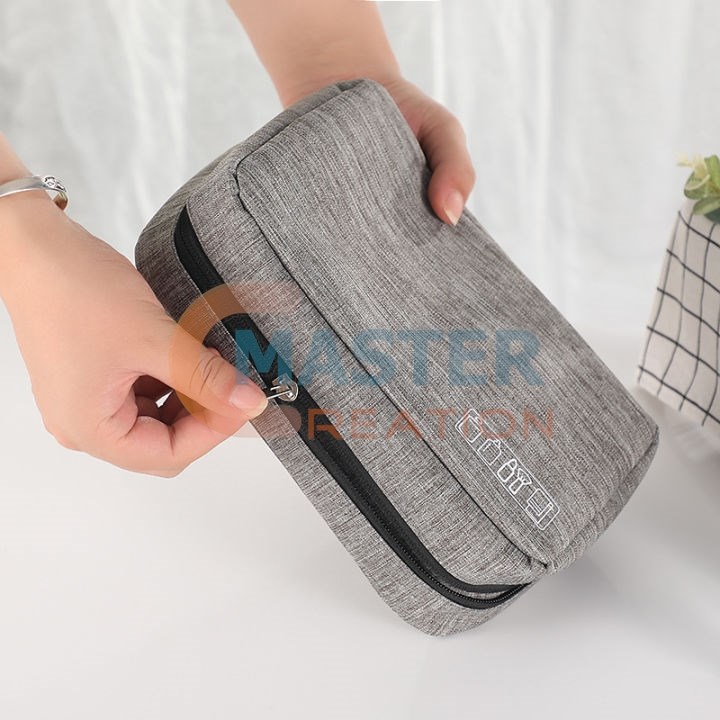 Lady Washing Bag