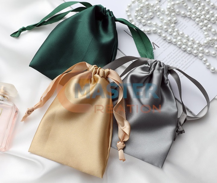 Silk Eye Mask Set