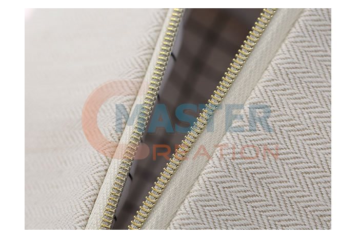 Metallic Zipper