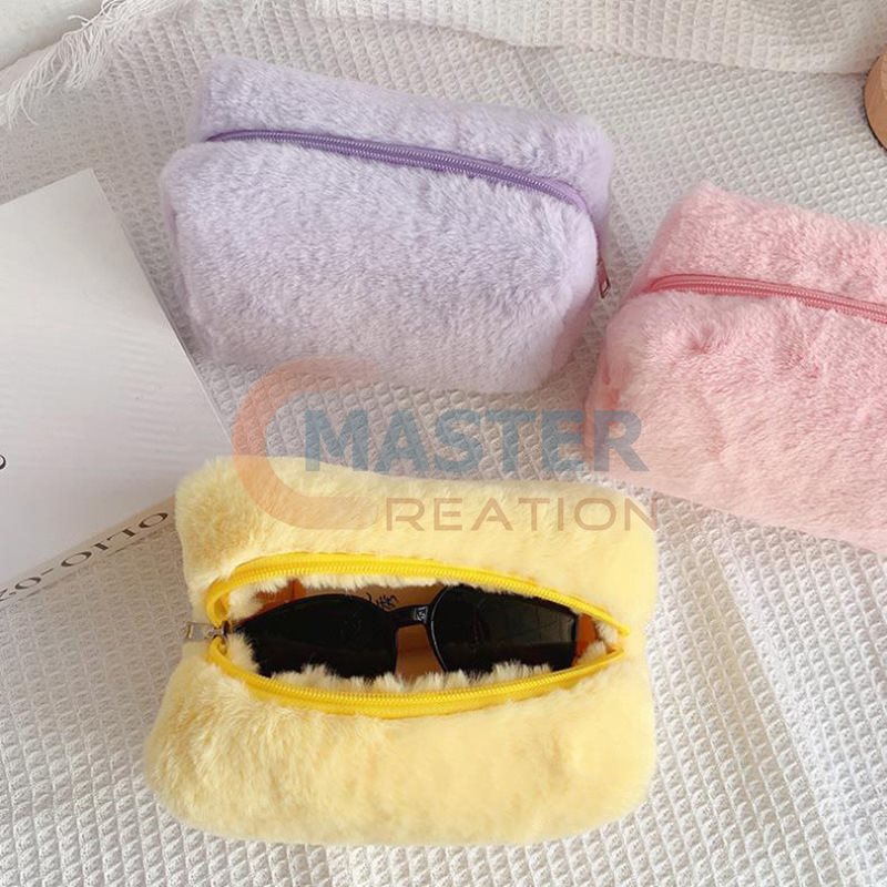 Plush Cosmetic Bag Colorful Plush Bag White Fluffy Bag Master