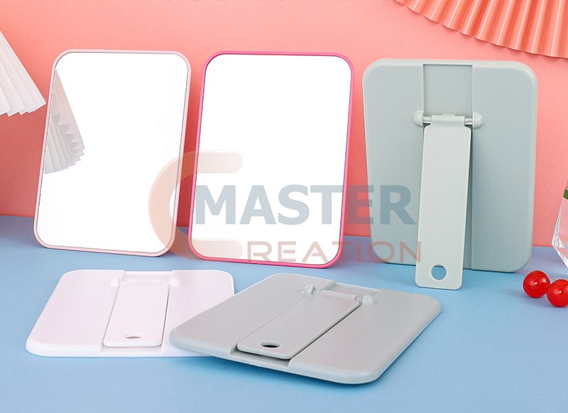 Foldable Mirror