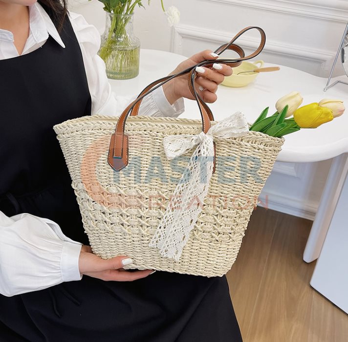 Ladies Fashion Tote