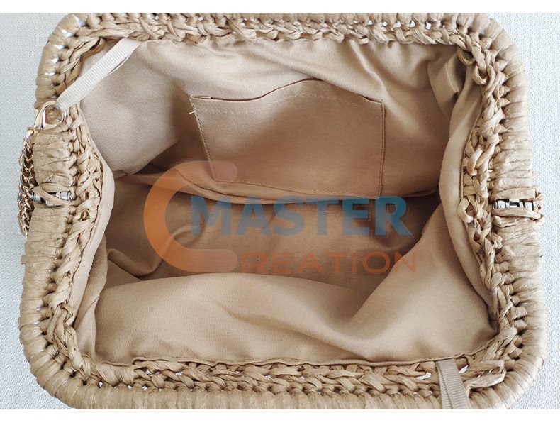 Chain Shoulder Bag