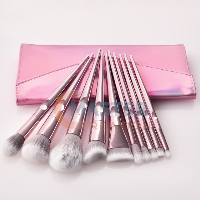 Flat Head Brush