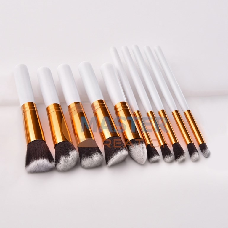 Makeup Brush