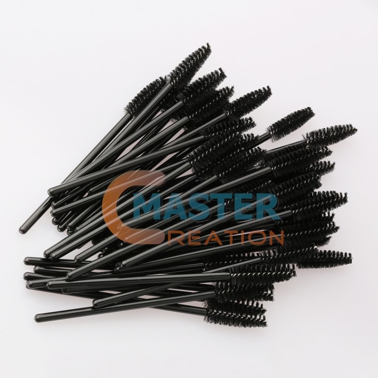 Eyelash Brush