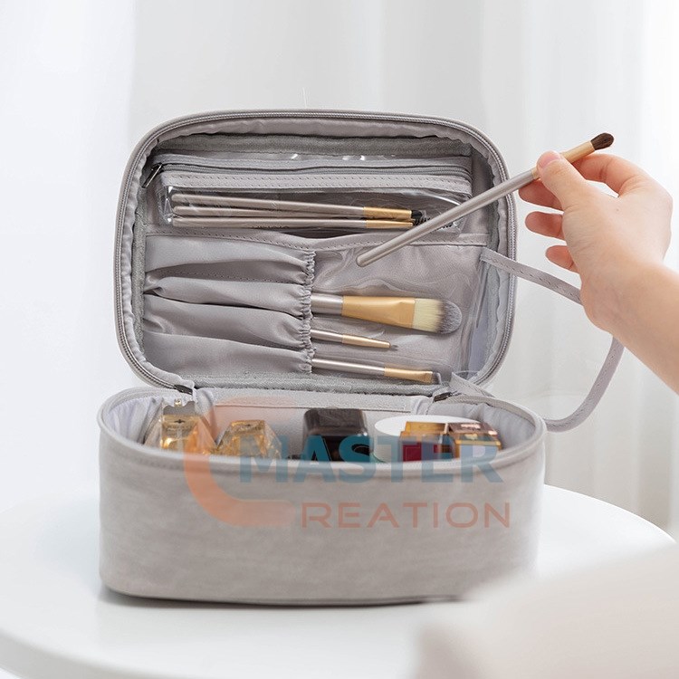 Business Trip Wash Bag