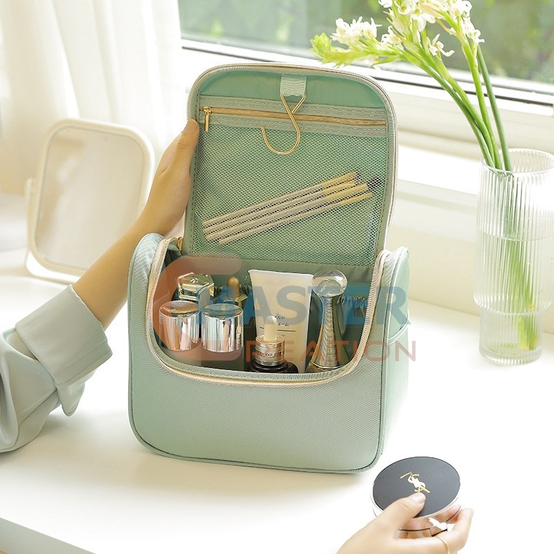 Carry Cosmetic Bag