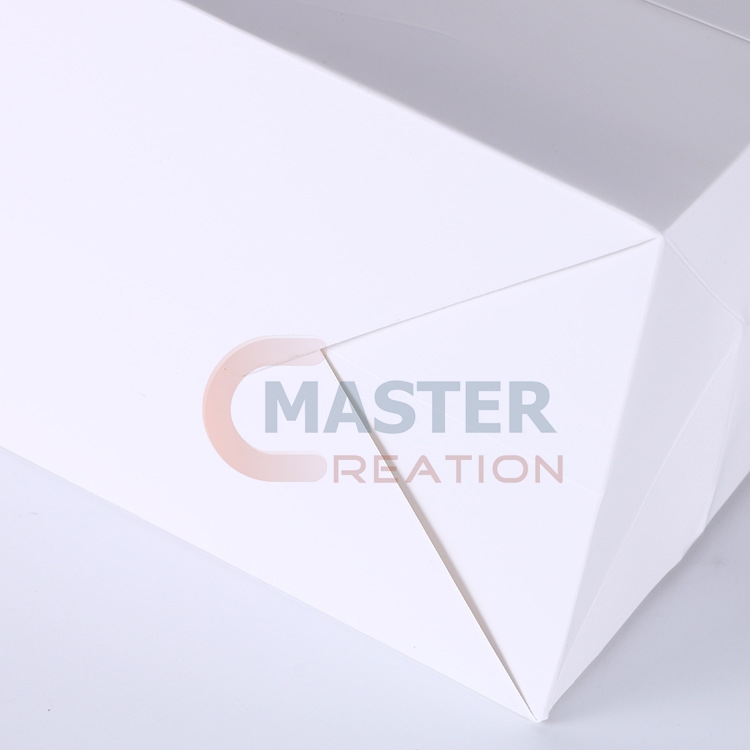 White Art Paper Bag