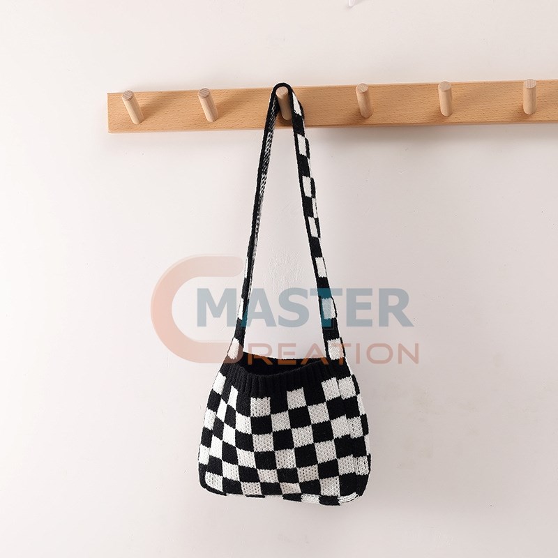 Trend Knit Bag