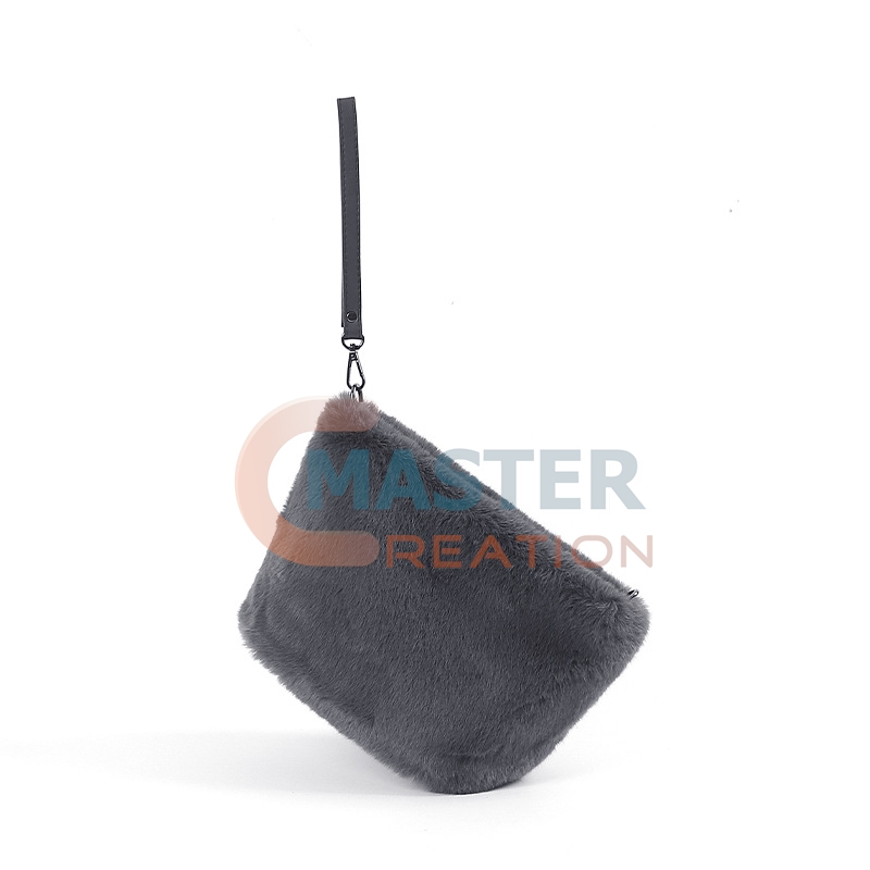 Shell Shoulder Bag