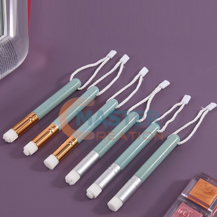 Nose Shadow Brush