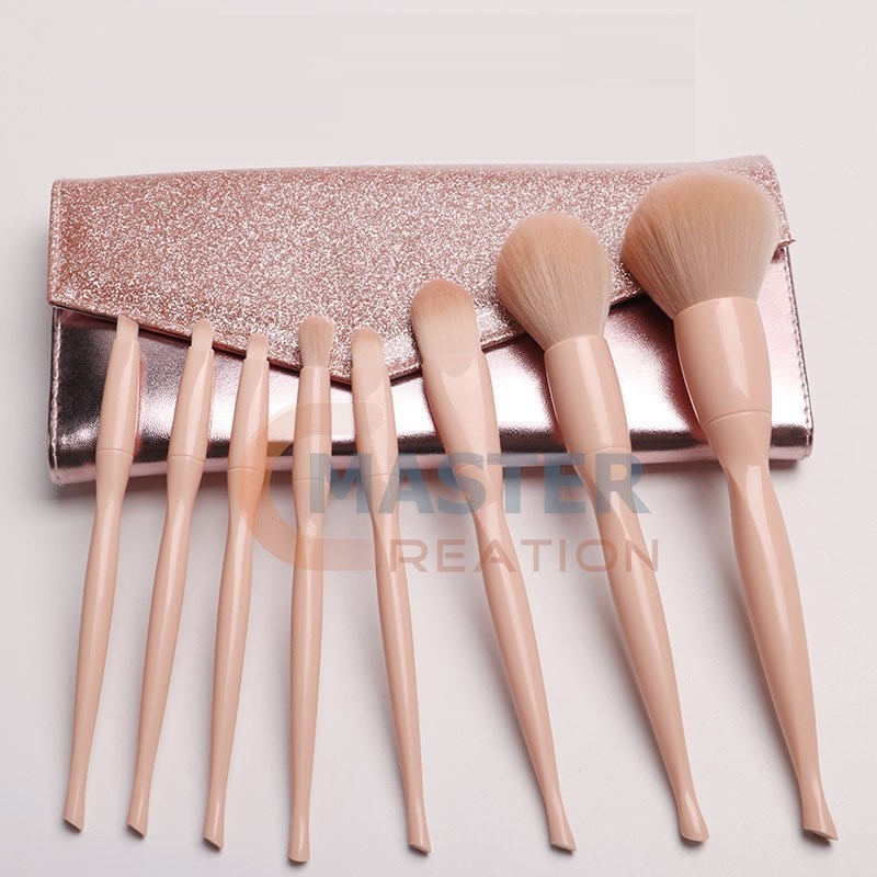 Handle Twisted Brush