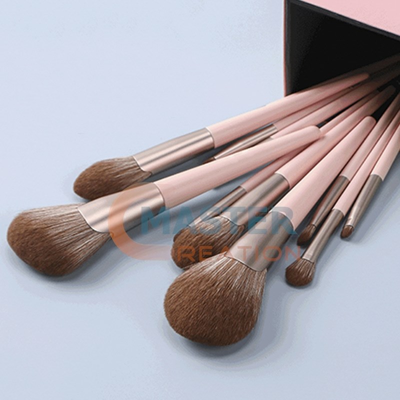 Beauty Brush