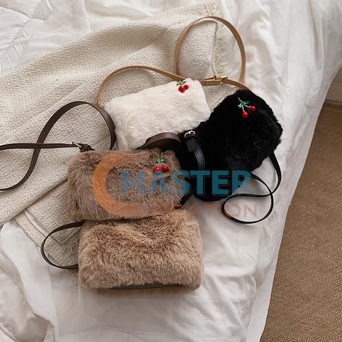 Fluffy Shopping Bag