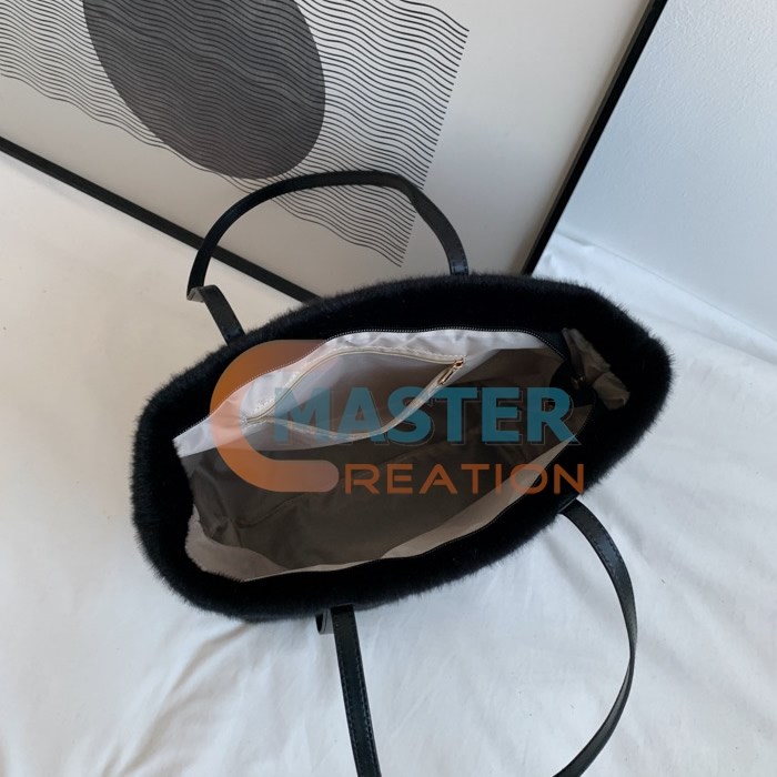 Winter Shoulder Bag