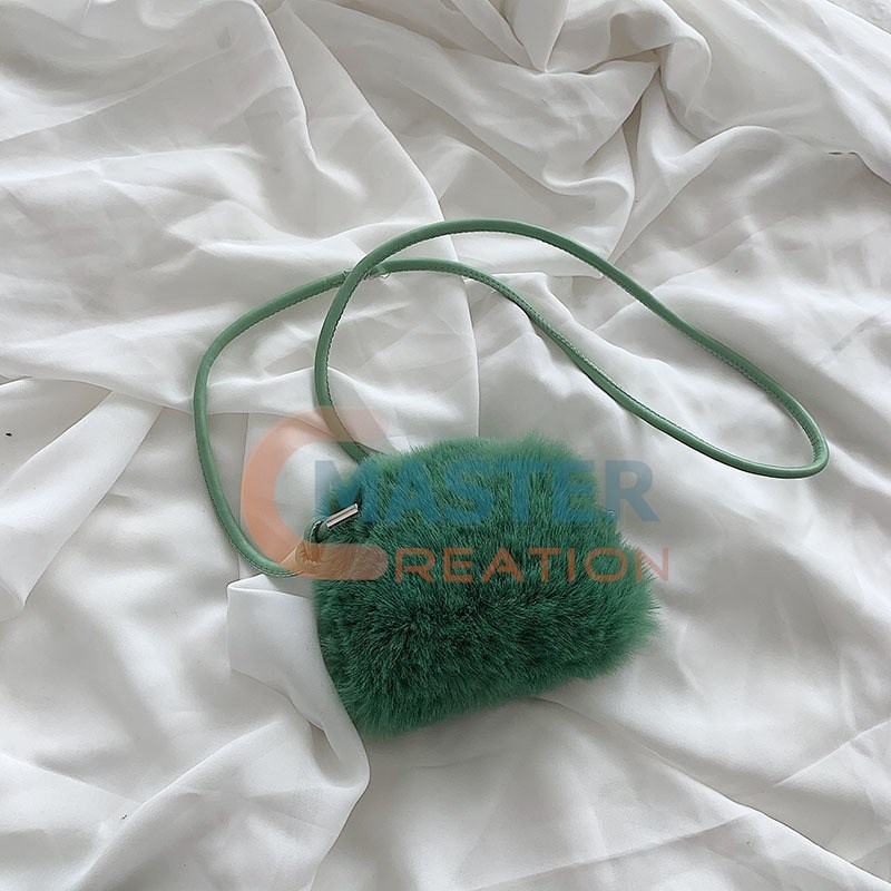 Green Cellphone Bag