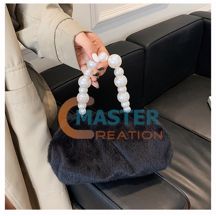 Pearl Shoulder Bag