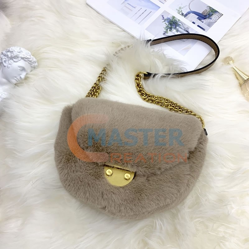 Metal Chain Handbag