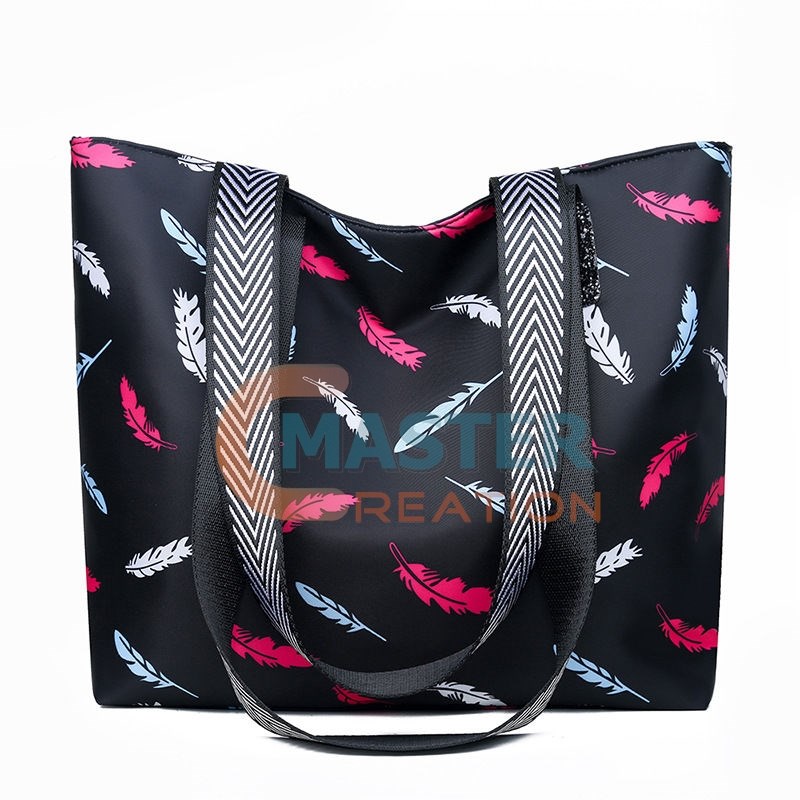 Leisure Tote Bag