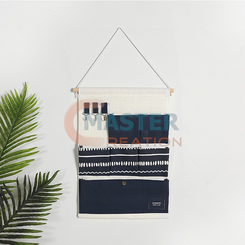 Hanging Pocket