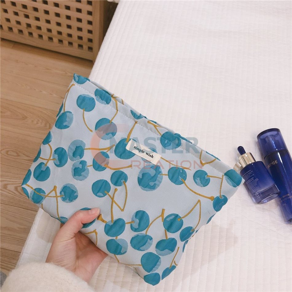 Home Beauty Bag