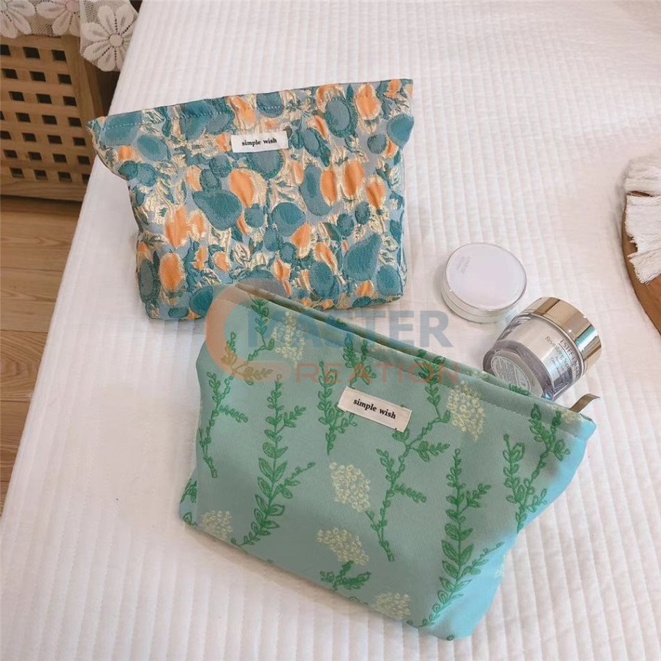Leaves Cosmetic Bag