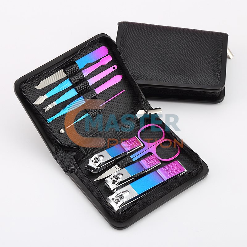 Black Clipper Bag