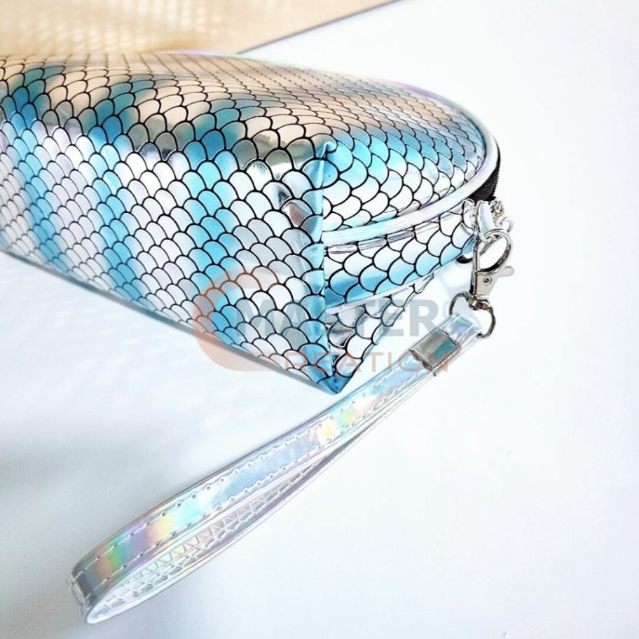 Holographic Scaled Bag