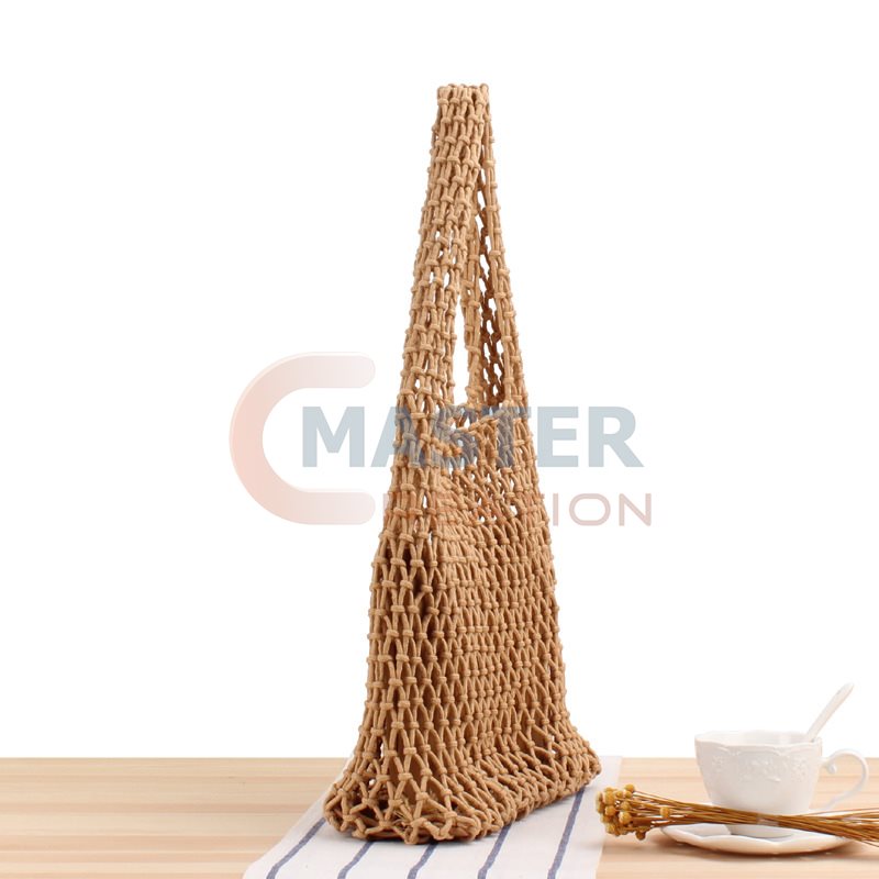 Straw Mesh Tote