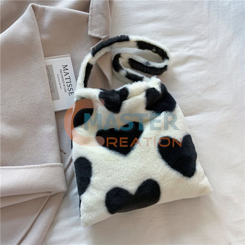 Heart Pattern Fur Tote