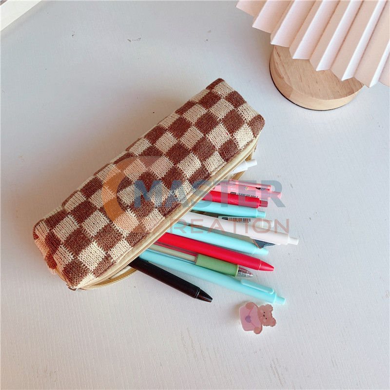 Lattice Wool Bag