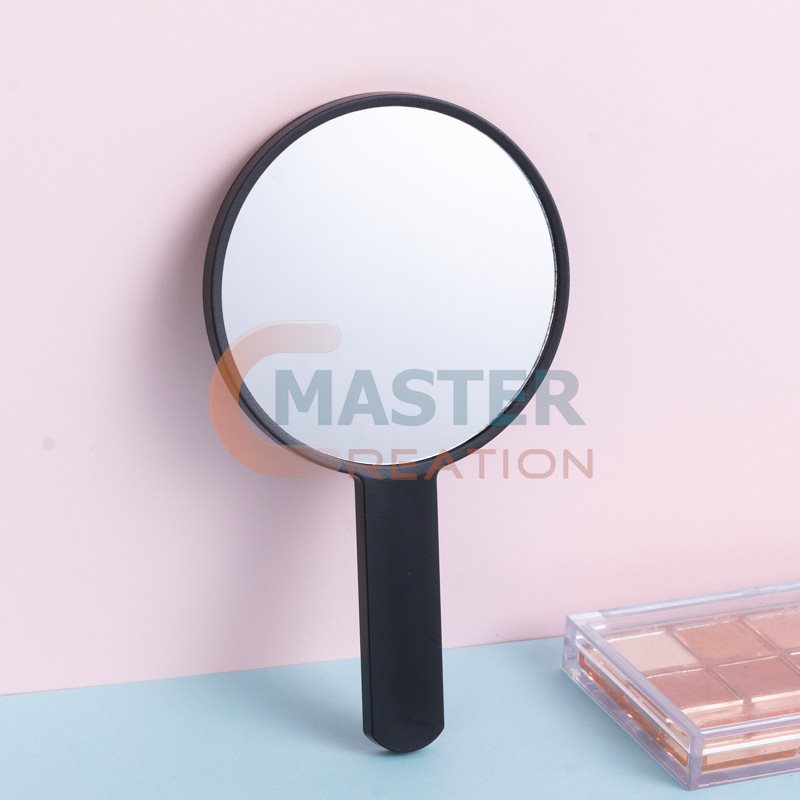 Handle Mirror