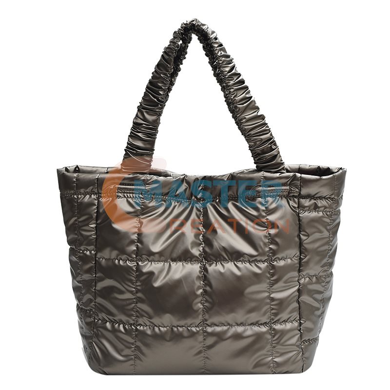 Commuting Tote