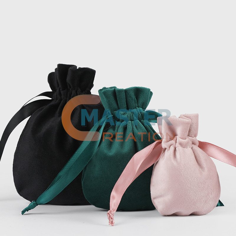 Gourd Velvet Pouch