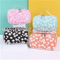 Daisy Bestrewn Bag